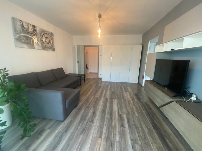 Dorobanti colt cu str. Lisabona, proprietar ap. lux