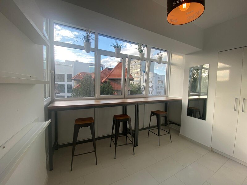 Dorobanti colt cu str. Lisabona, proprietar ap. lux